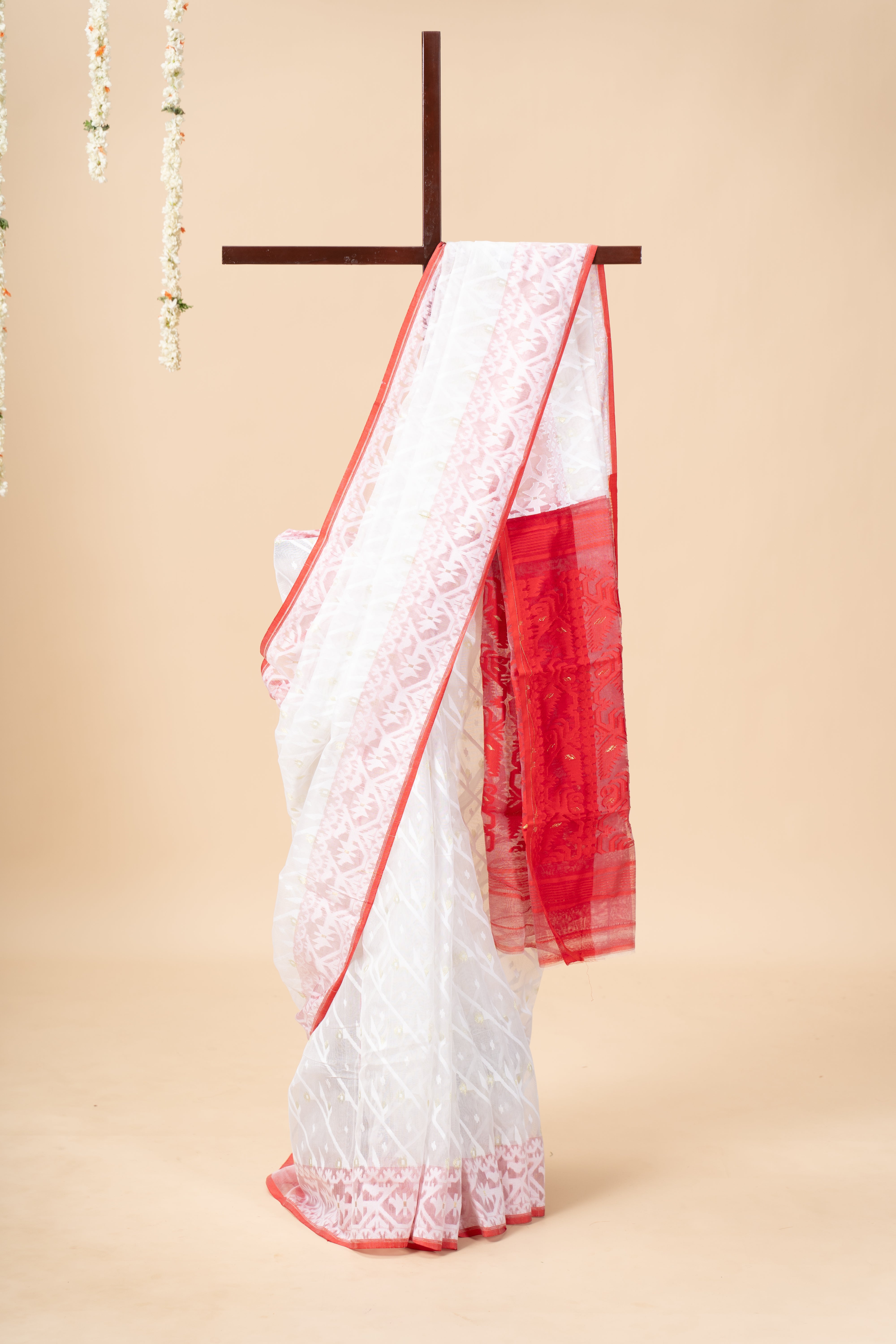 White with Red Pallu jamdani Saree