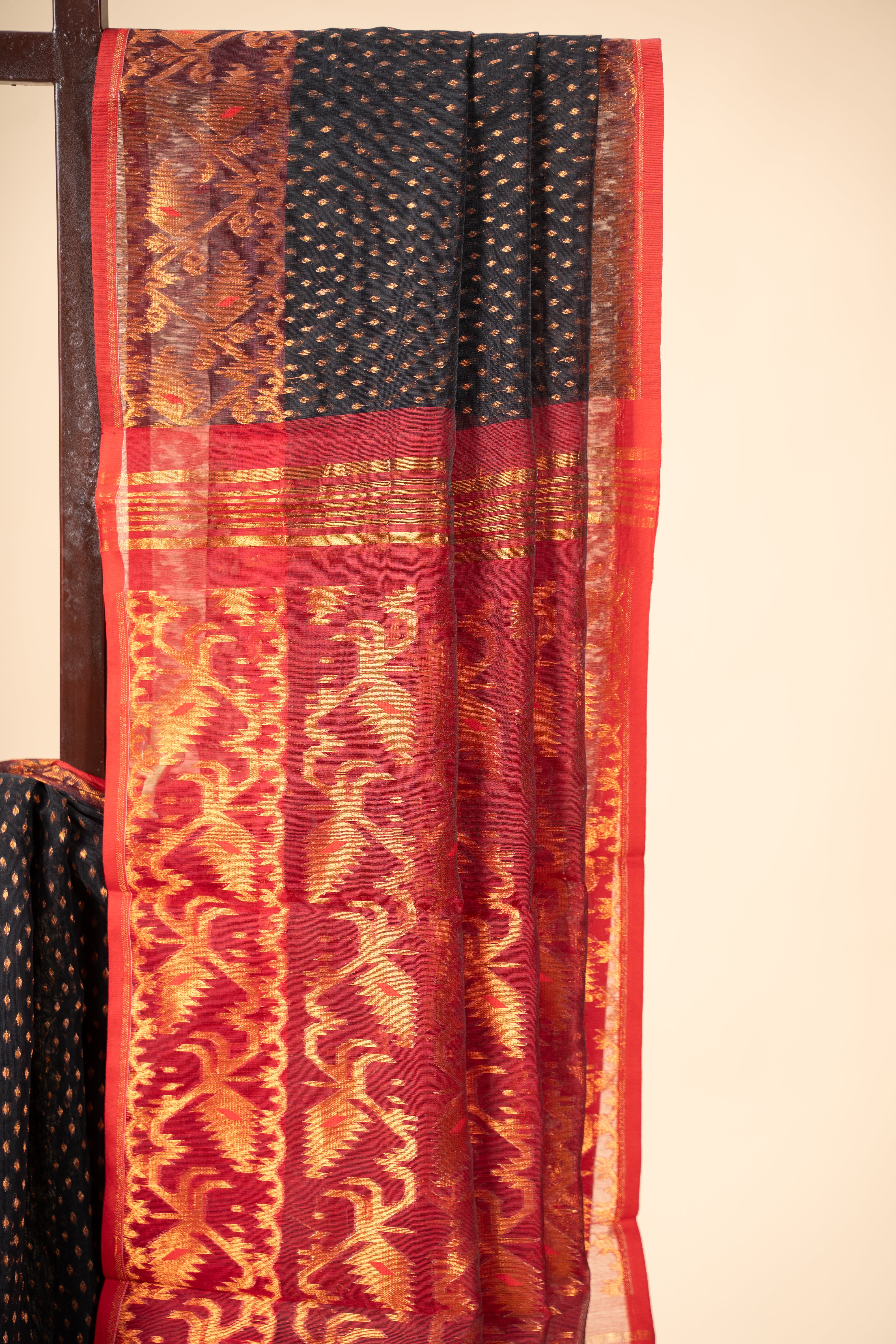 Black and Red Pallu with Copper Zari Dhakai Jamdani Saree