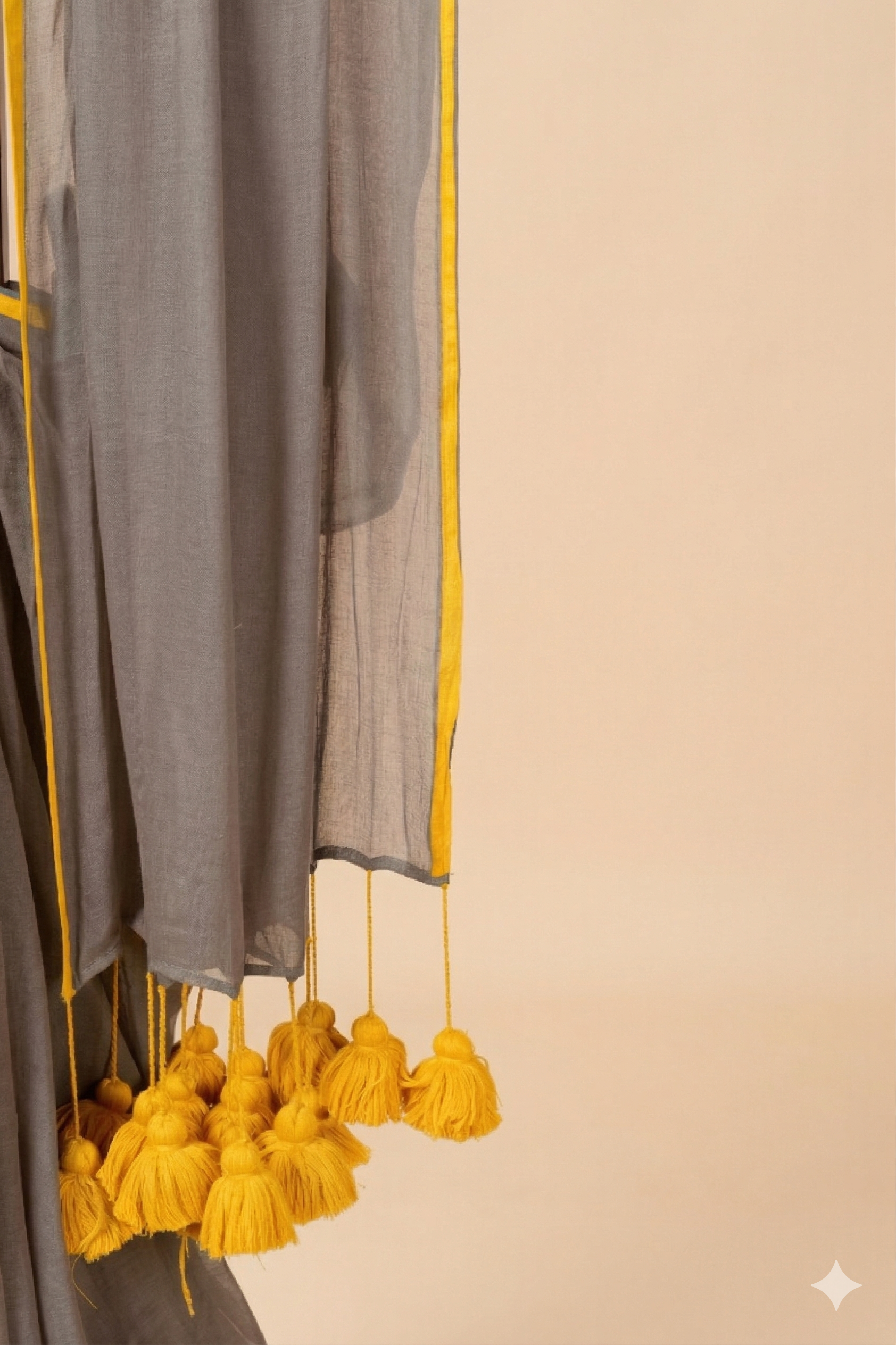 Mul cotton Saree With Hand Painted Border & Hand Tufted Pom Pom
