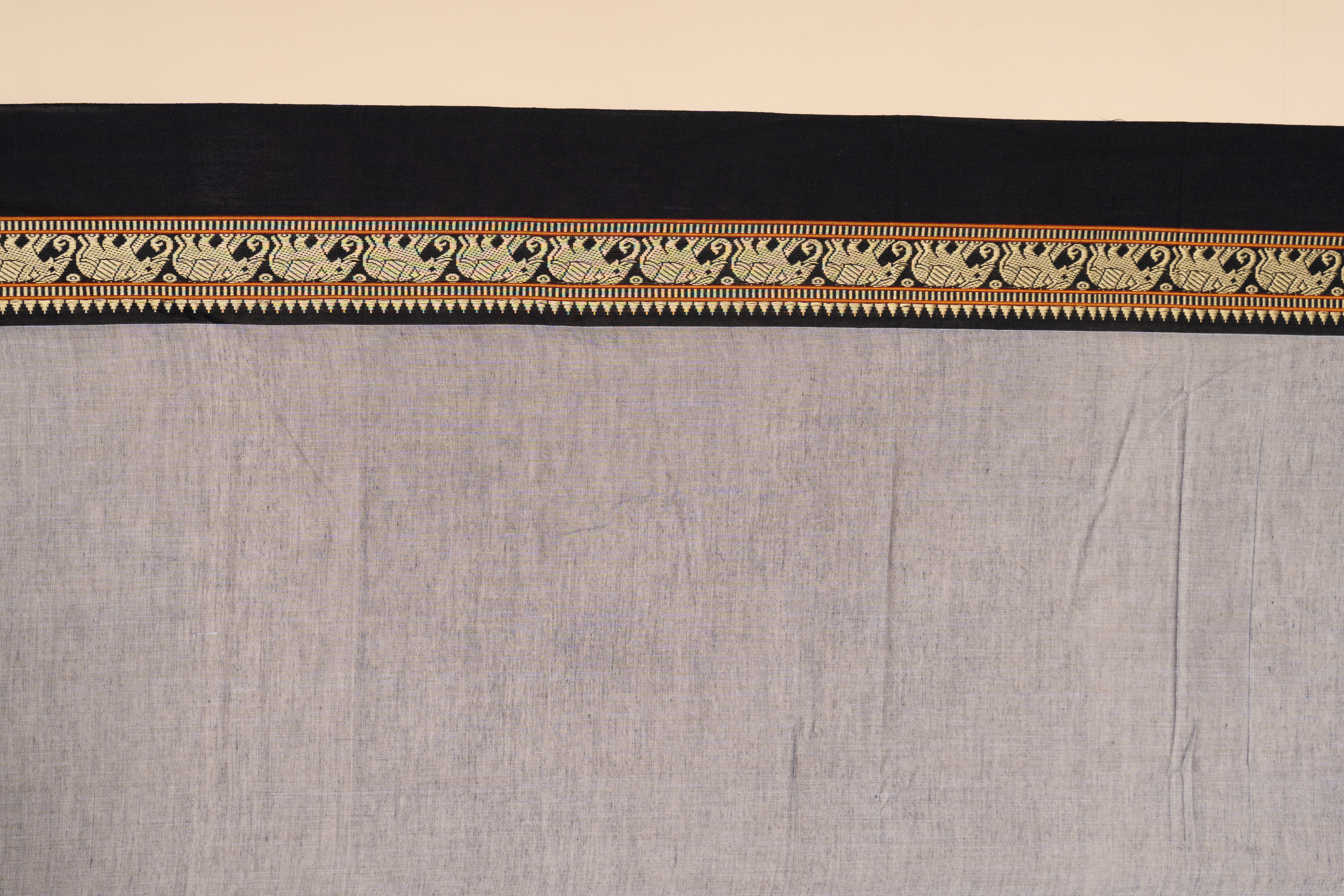 Narayenpet cotton saree with elephant border