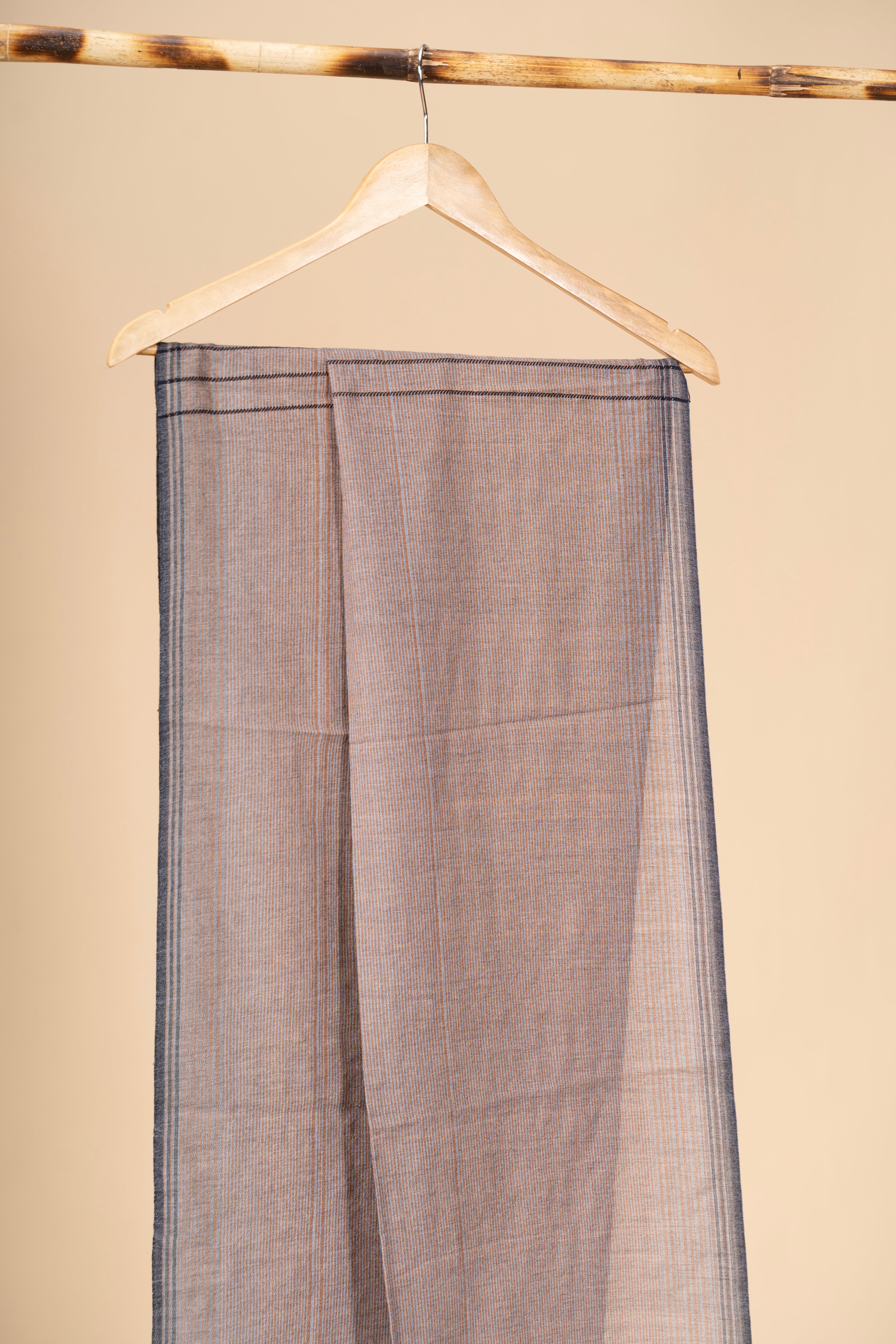 Handwoven Bhujodi Stole