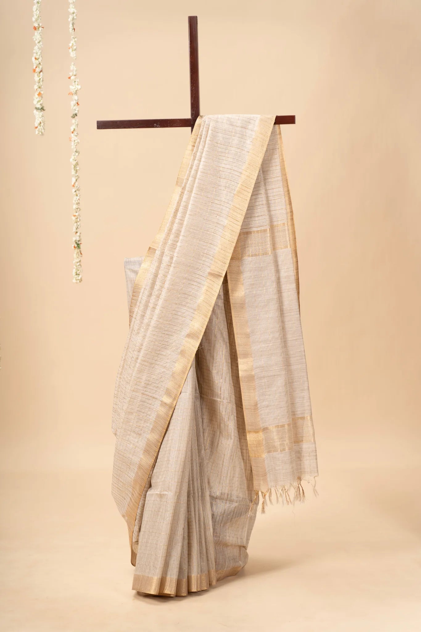 Beige Check Patterned Semi Tussar Silk Saree With Golden Zari