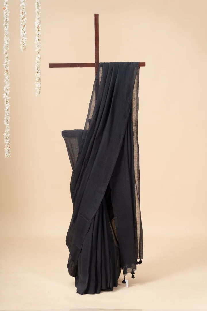 Black Handloom Mul Cotton Saree - view 2