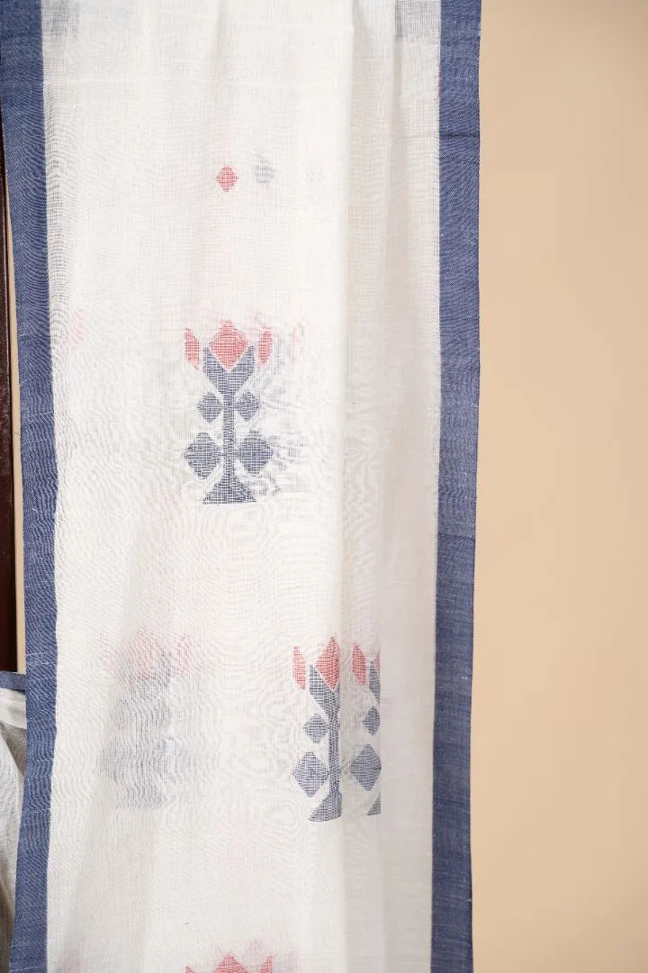Jamdani Buta White Handwoven Bengal Cotton Saree - view 3