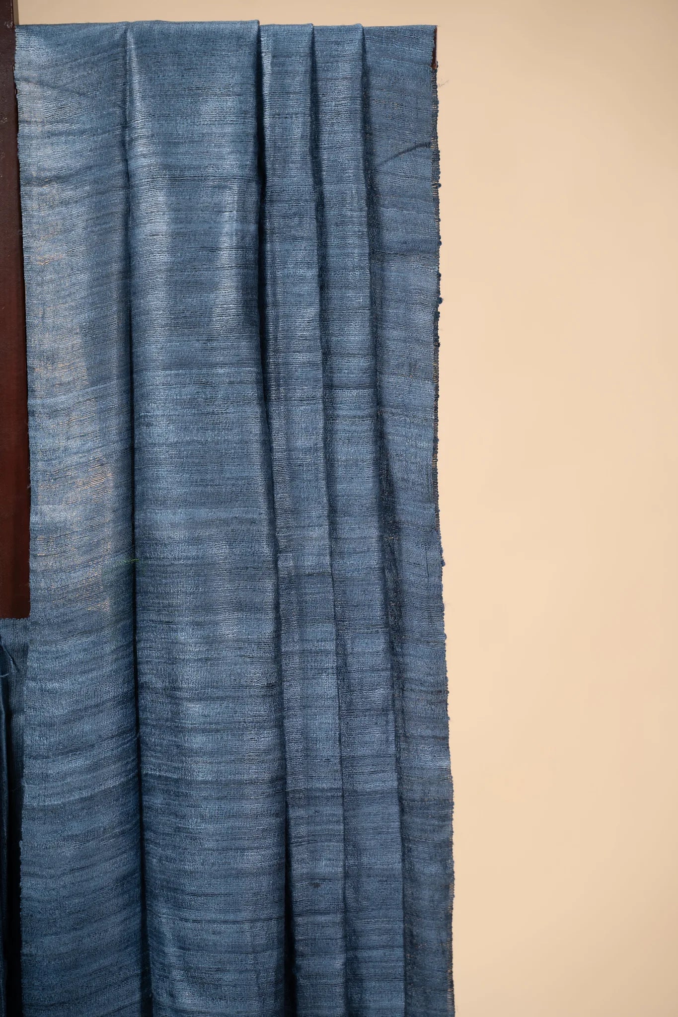 Grey Handwoven Gicha Tussar Silk Saree - view 3