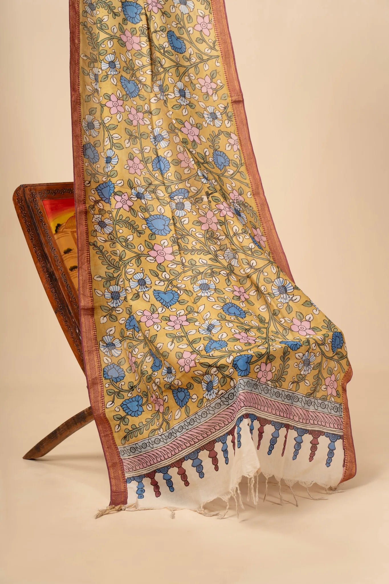 Hand Painted Kalamkari Dupatta on chennur silk - view 2