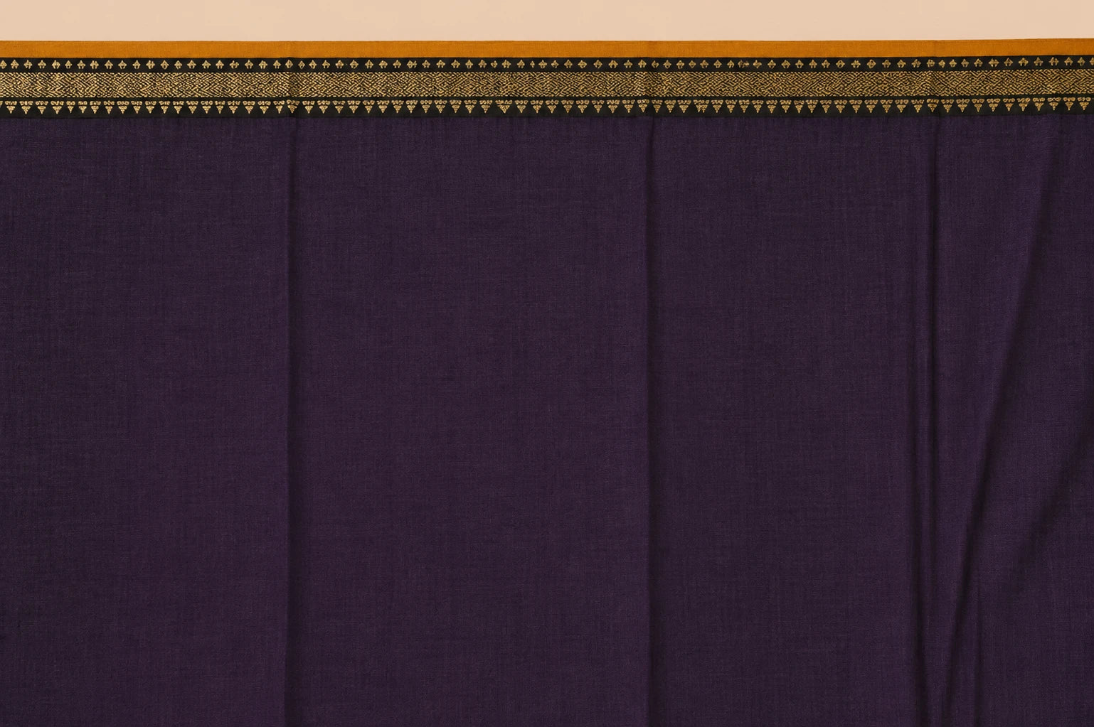 Violet Narayanpet Handloom Cotton Saree with Thin border