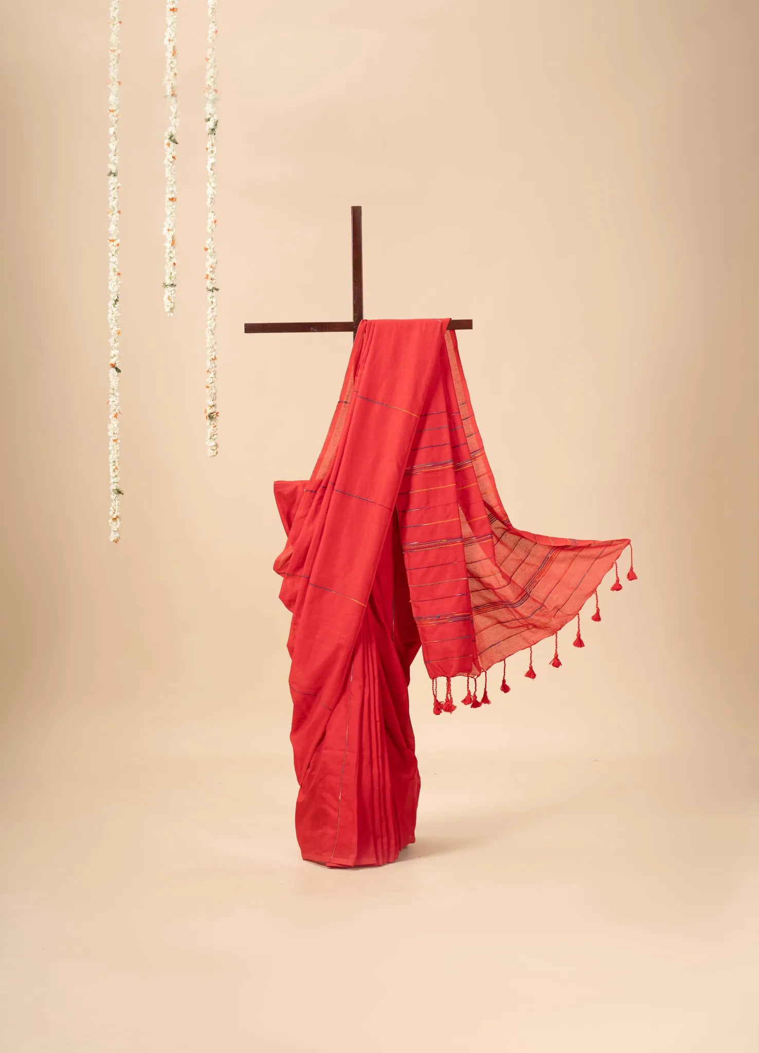 Red Khesh Cotton Saree - view 2