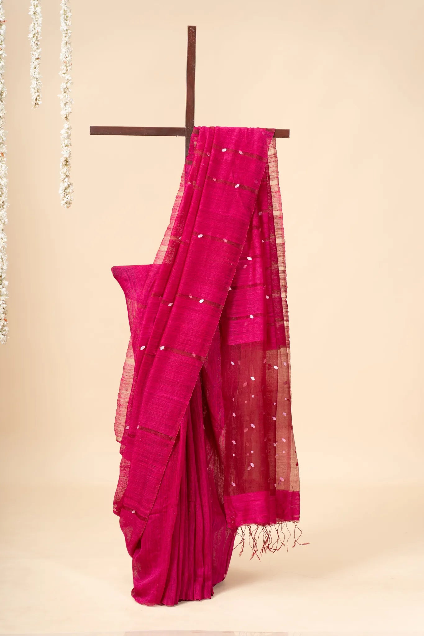 Magenta Gini Matka Silk Saree - view 2