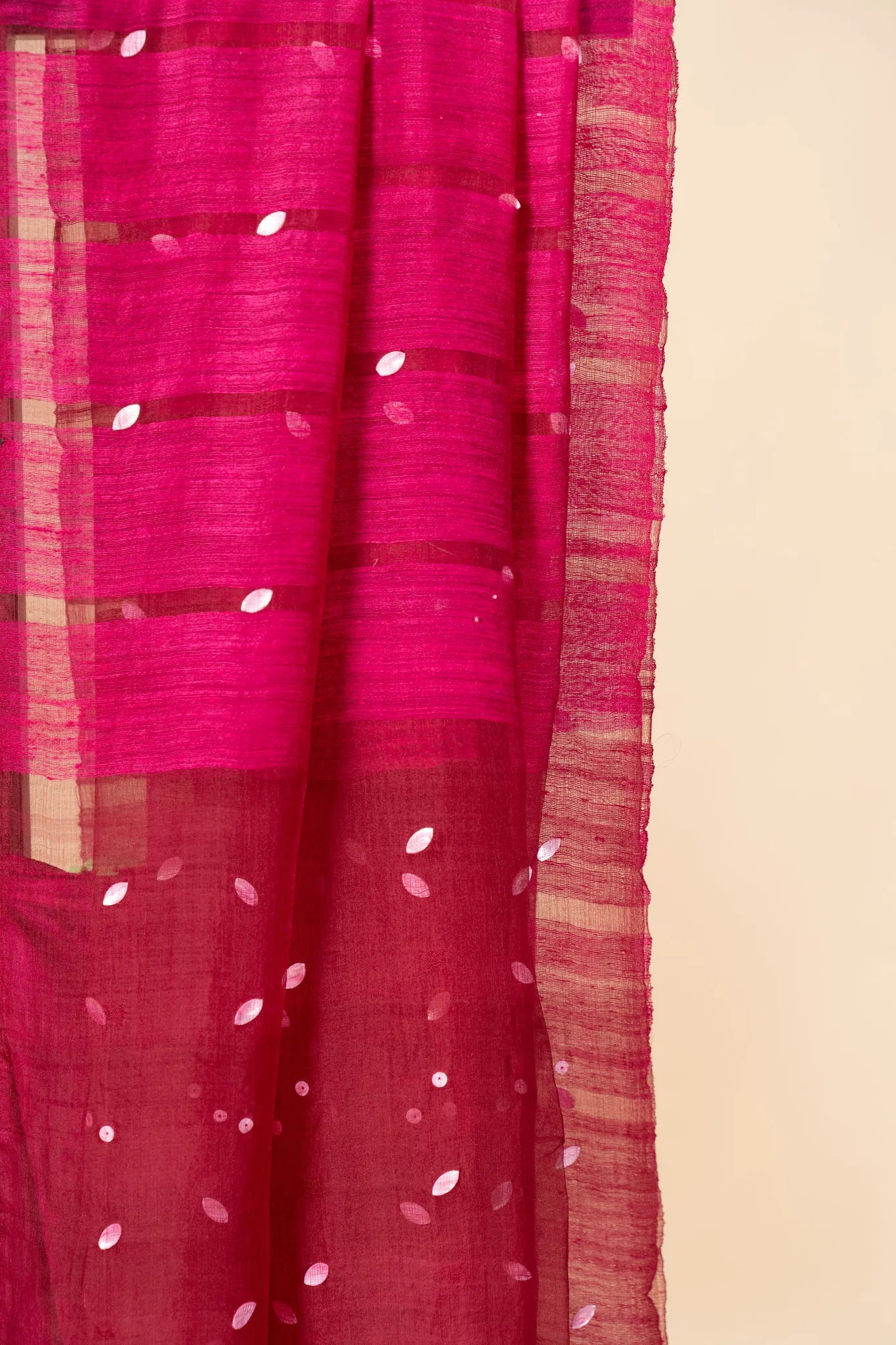 Magenta Gini Matka Silk Saree - view 3