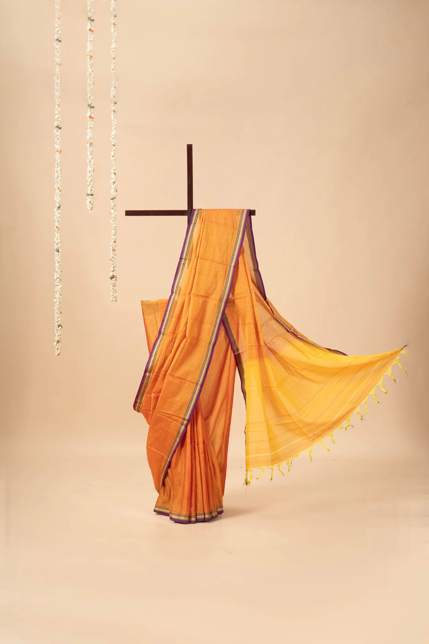 Marigold Orange Narayanpet Handloom Cotton Saree with Thin Border - view 2