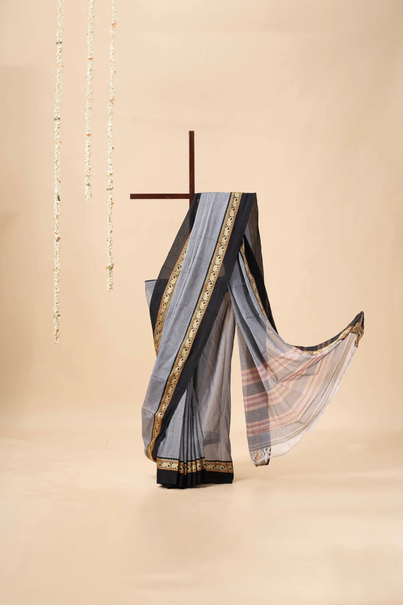 Slate Grey Narayanpet Handloom Cotton Saree with Elephant Border - view 2