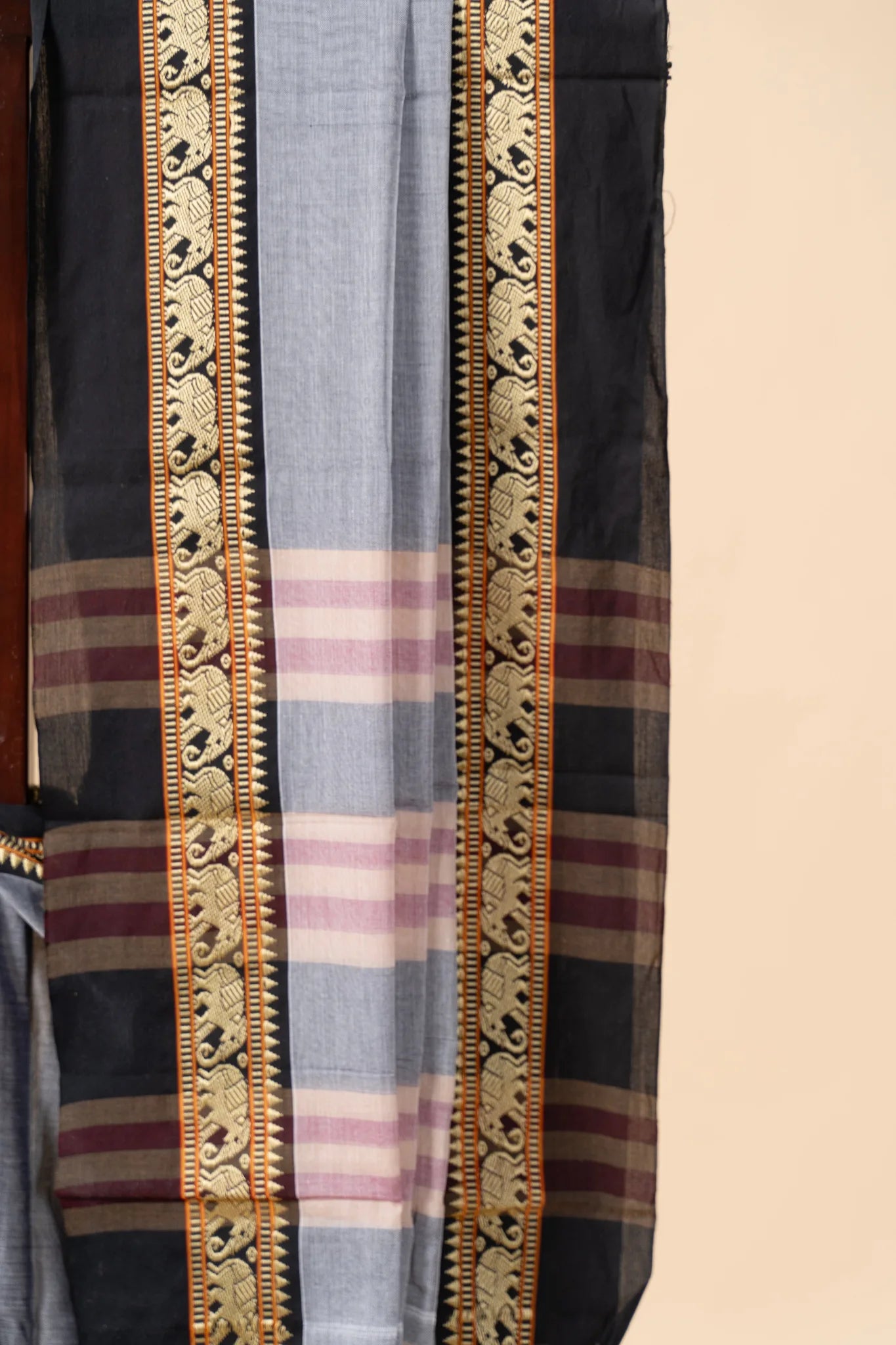 Slate Grey Narayanpet Handloom Cotton Saree with Elephant Border - view 3