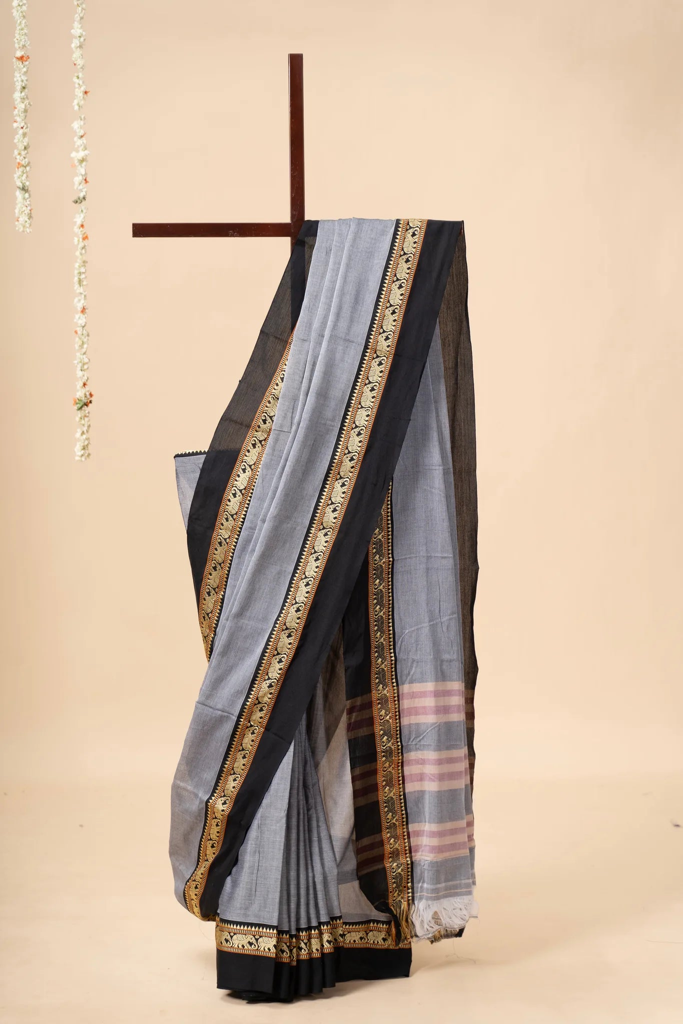 Slate Grey Narayanpet Handloom Cotton Saree with Elephant Border