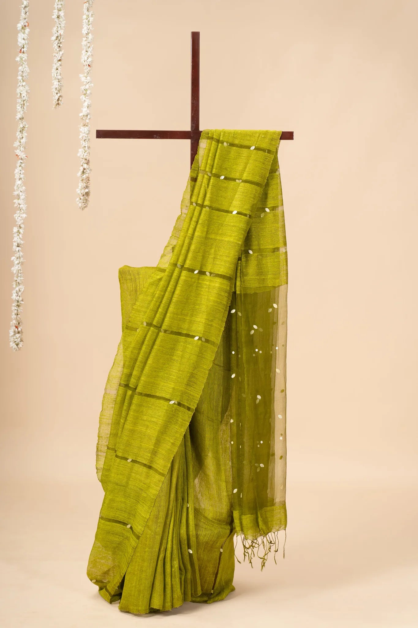 Olive Green Gini Matka Silk Saree - view 2