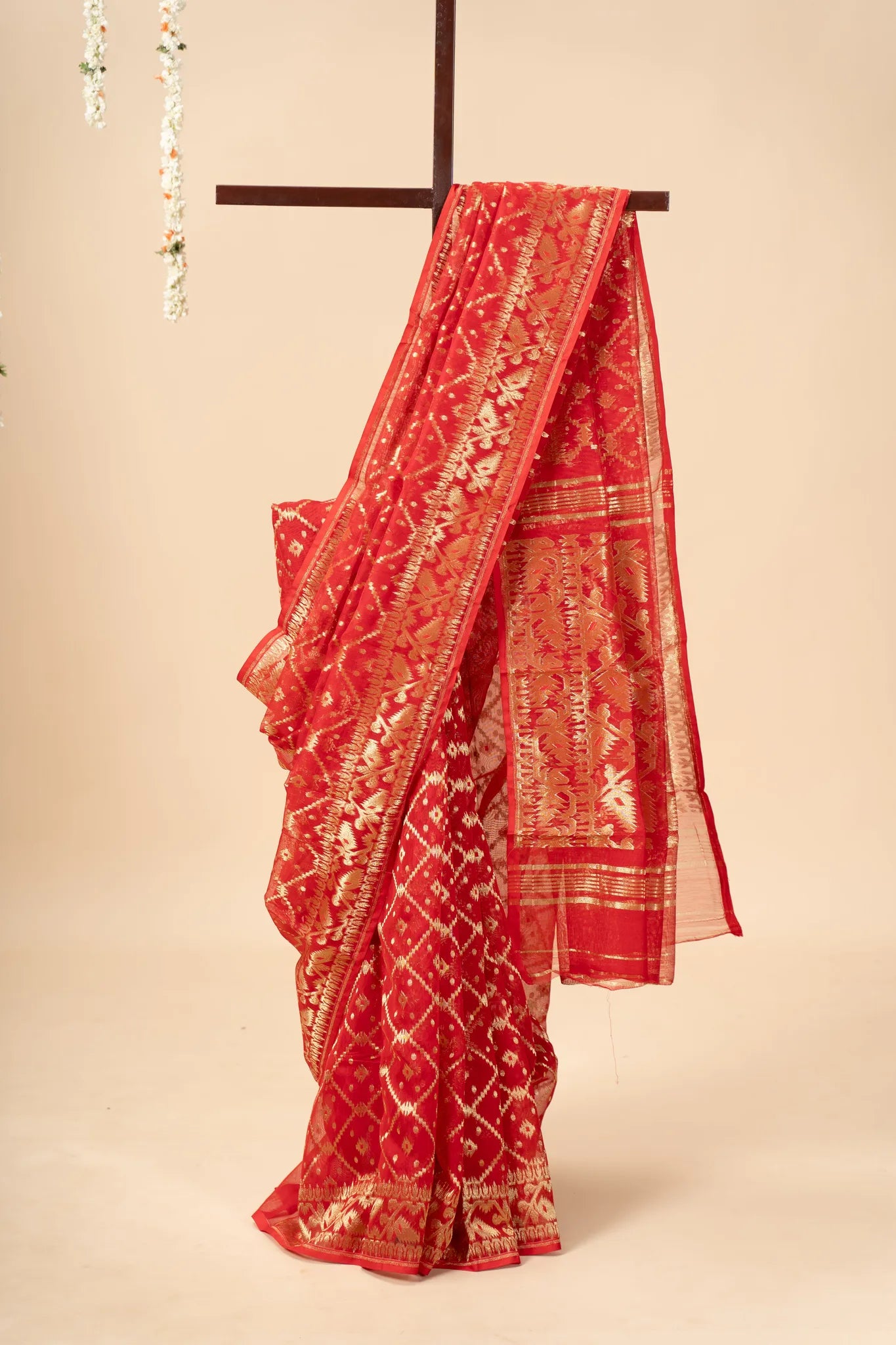 Red With Golden Zari Jhakai Jamdani Saree - view 2