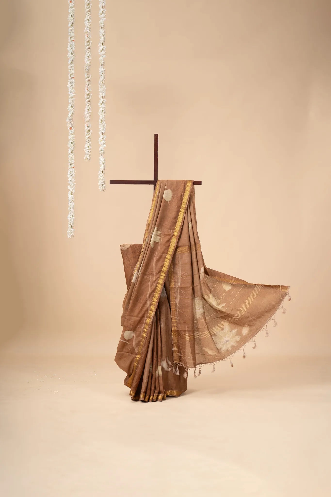 Brown Eco Print Chanderi Silk Saree - view 2