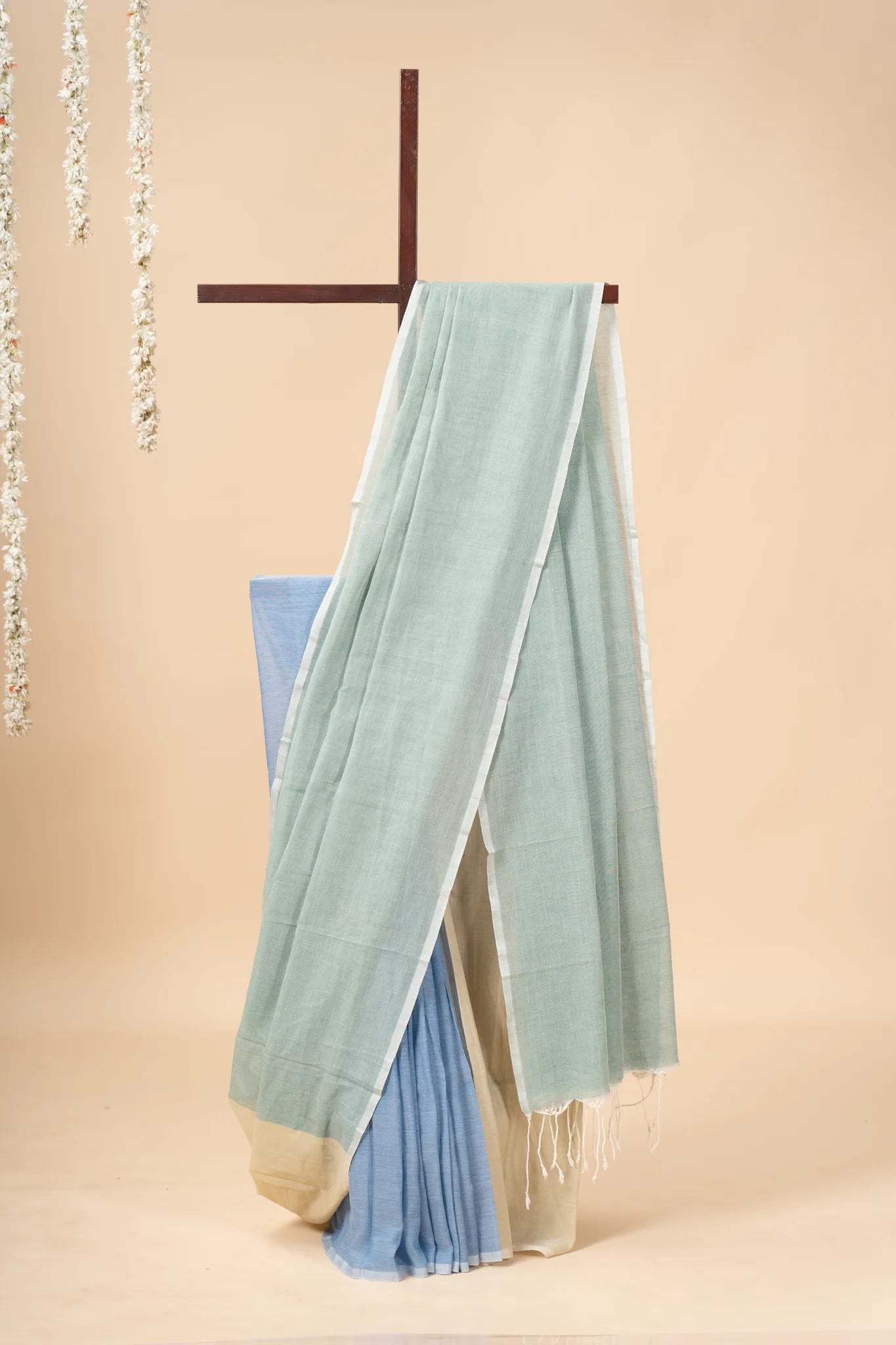 Teal & Pink Multi-Coloured Handloom Mul Cotton Saree