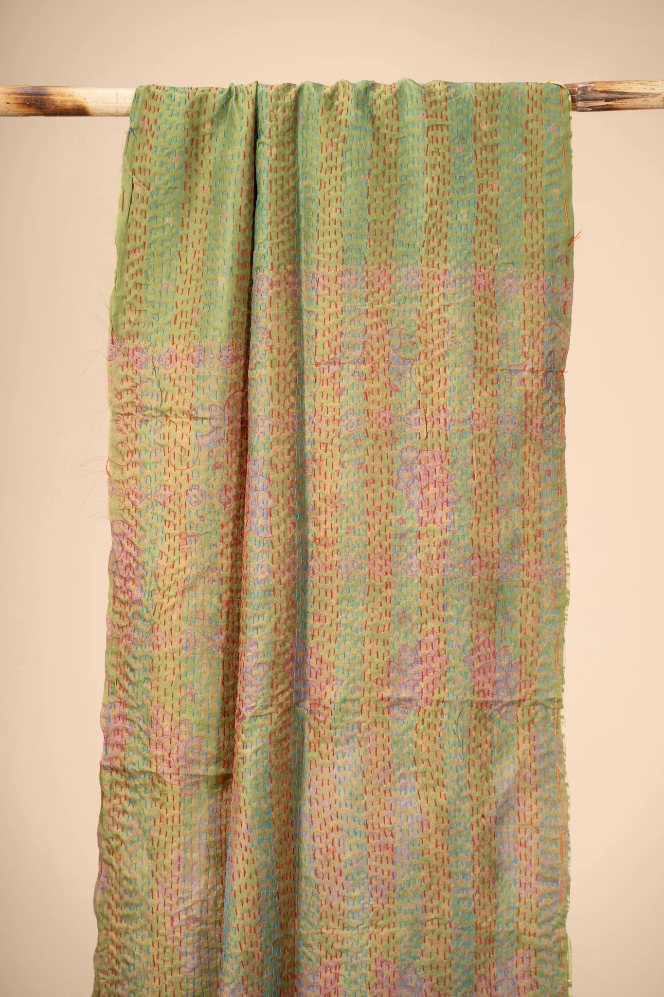 Reversible Up-cycled reversible silk Kantha Stitch Dupatta - view 3