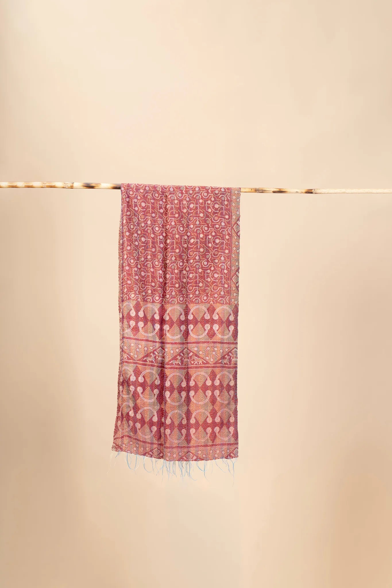 Reversible Up-cycled reversible silk Kantha Stitch Dupatta - view 3