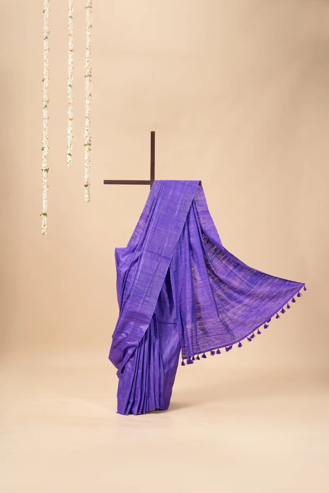 Violet Handwoven Gicha Tussar Silk Saree - view 2
