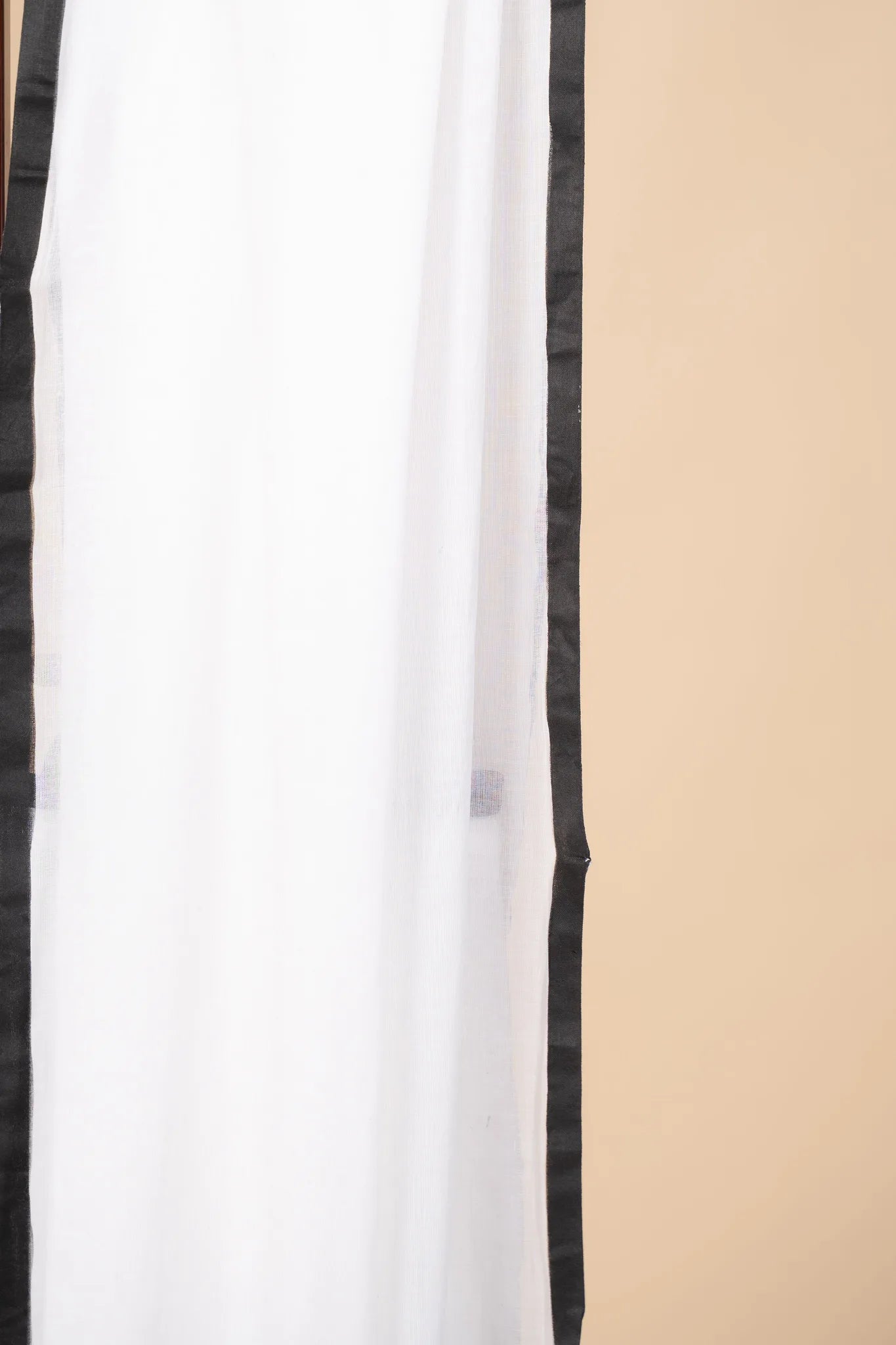 White Mul Cotton Saree with Black Pom-Pom - view 3
