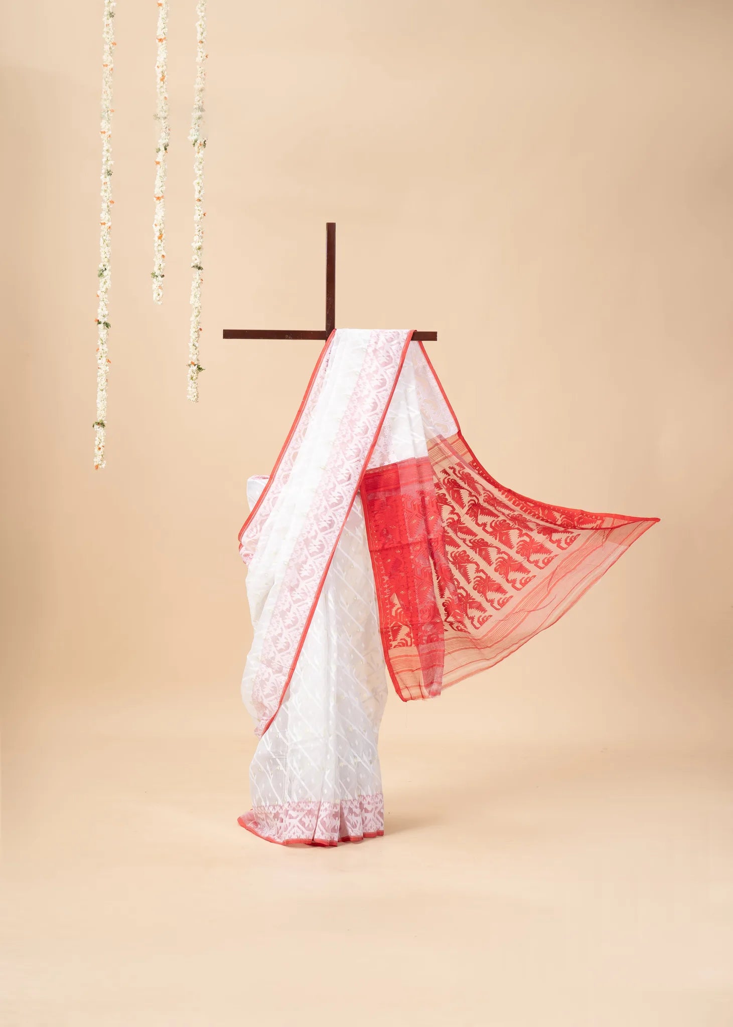 White with Red Pallu jamdani Saree